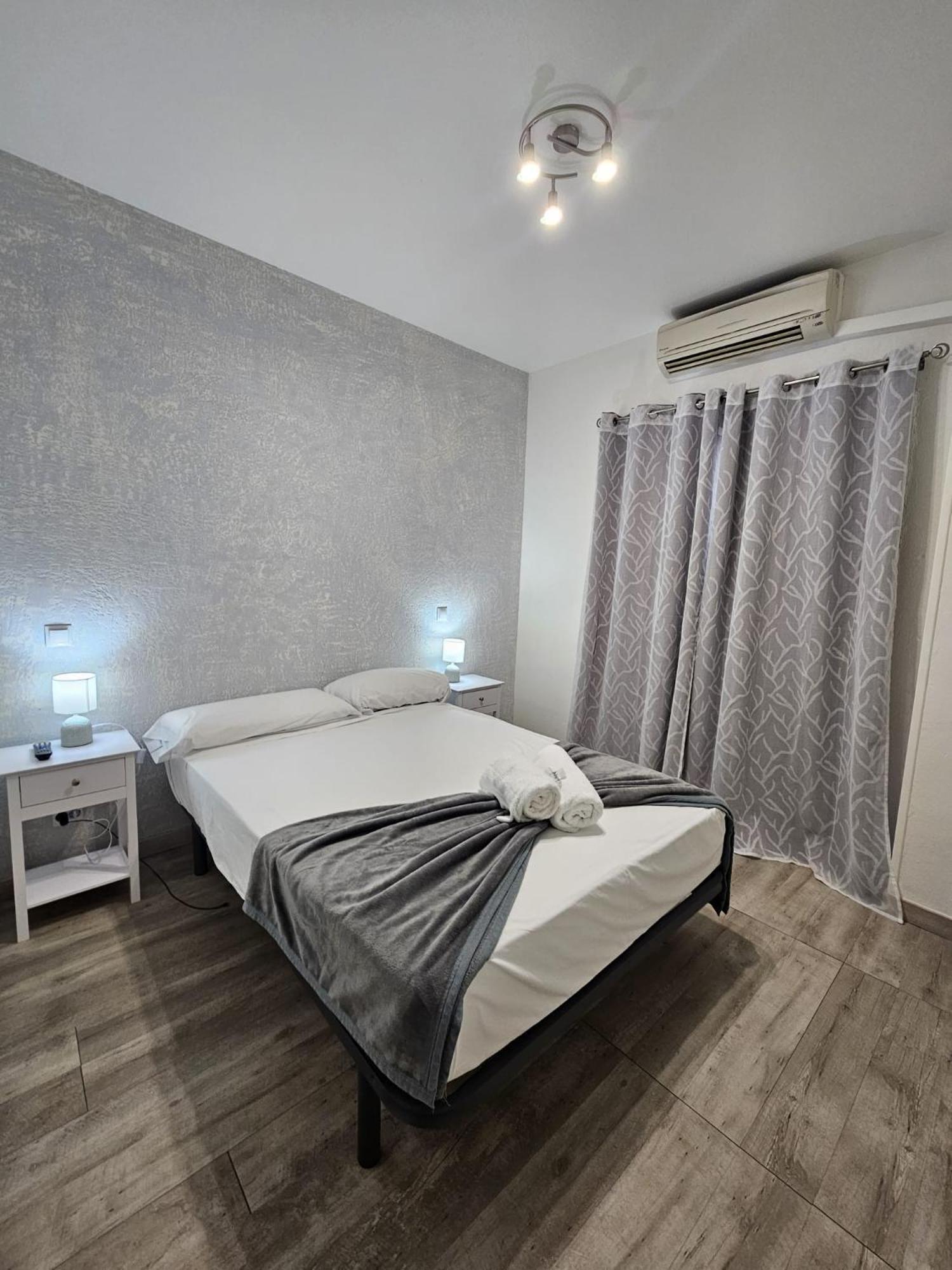 Apartamentos Sleep In Madrid Exteriör bild